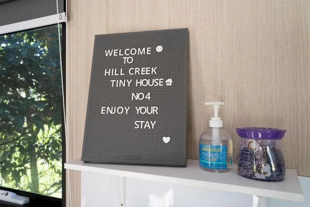 Villa Hill Creek Tiny House 4 By Tiny Away Perwillowen Ferienhaus