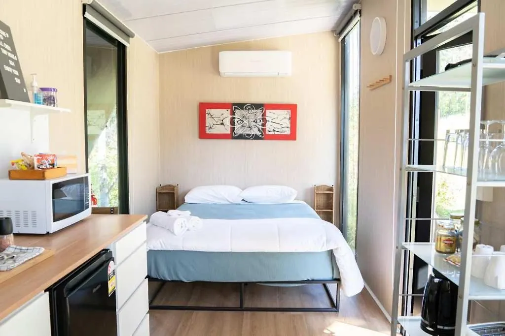 Villa Hill Creek Tiny House 4 By Tiny Away Perwillowen Ferienhaus